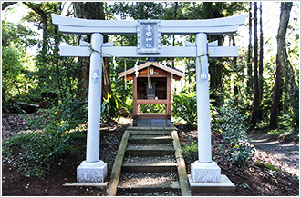 子安神社